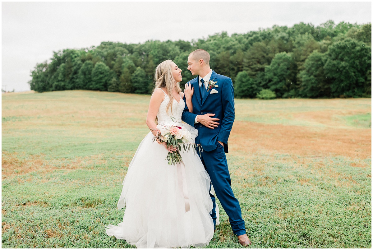 Belleview Meadows wedding bride and groom photos