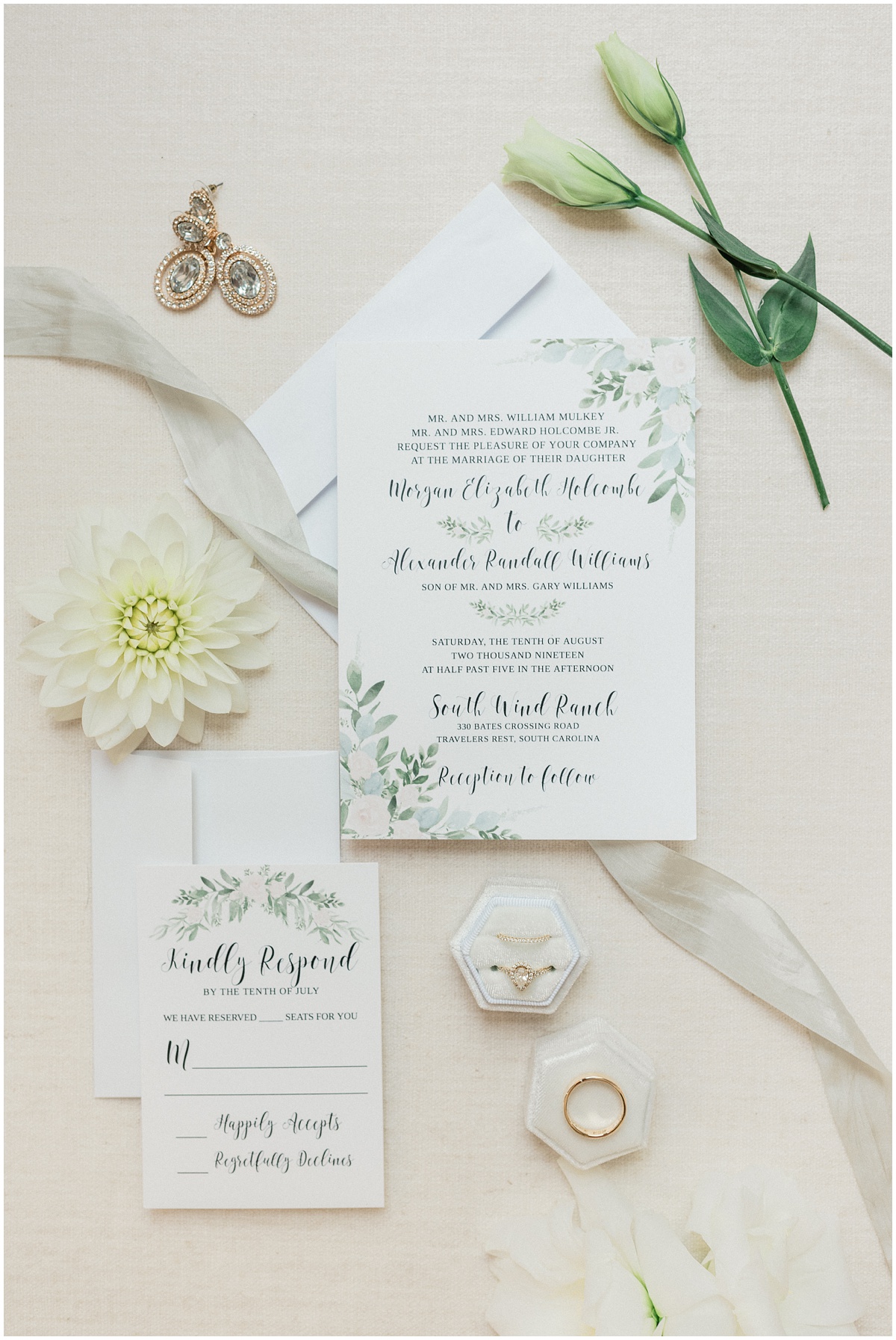 Greenery inspired wedding invitation suite