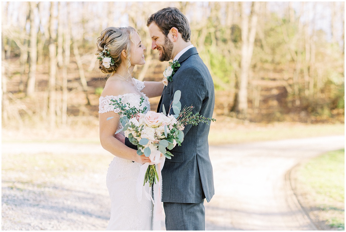 Jeter Mountain Farm Wedding Bride & Groom photos