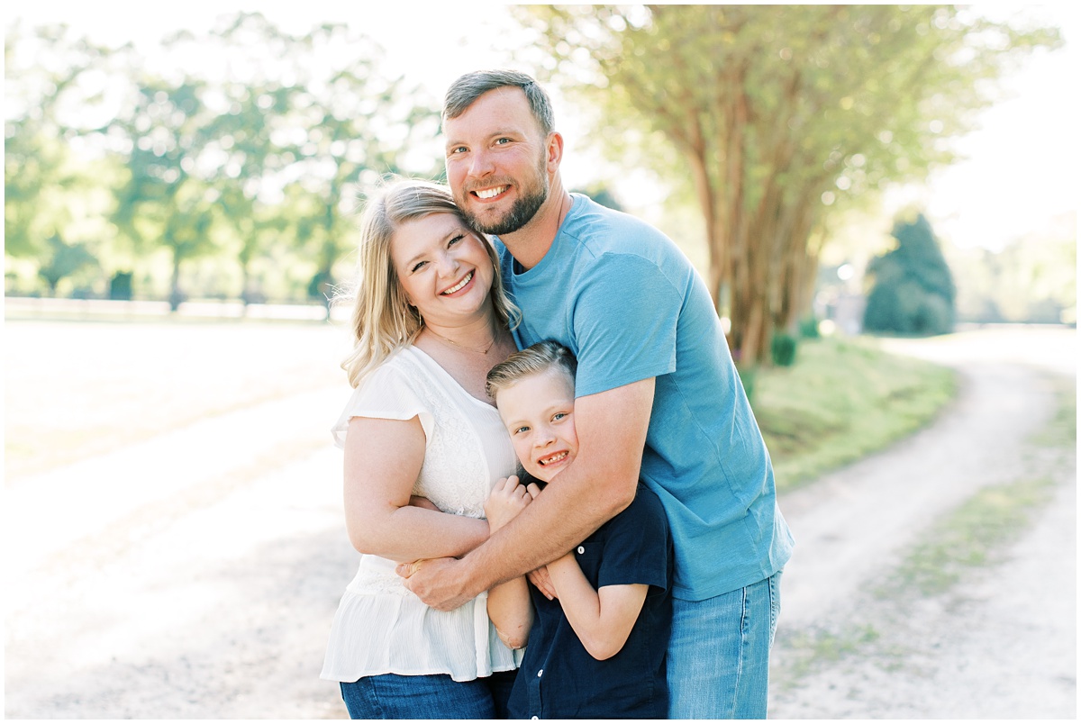 Simpsonville family photographer outdoor family session.