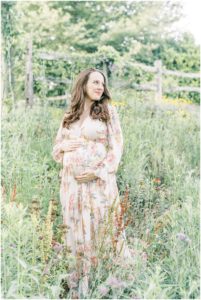 Greer SC maternity and newborn photographer.