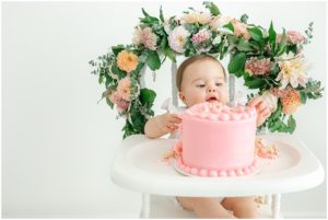Baby cake smash photography, Greenville South Carolina.