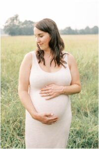 Luxury maternity photography in Greenville, South Carolina.