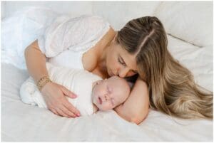 Newborn photographer in Greenville, South Carolina.