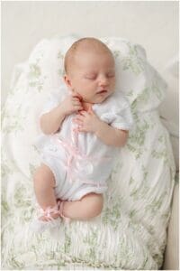 Newborn baby photographer, Greer, South Carolina.